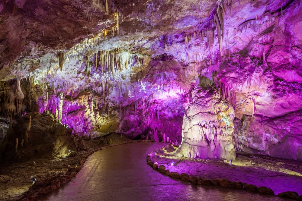 Grotte de Prométhée